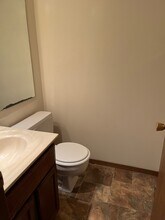 2489 Falcons Way in St. Charles, MO - Building Photo - Building Photo