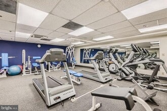 1000 Fell St in Baltimore, MD - Building Photo - Building Photo