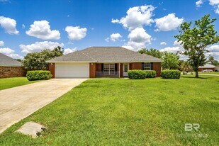 19675 O'Grady Ave in Robertsdale, AL - Building Photo