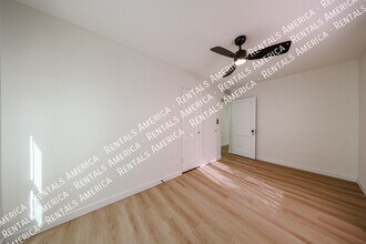 2047 E Virginia Ave in Phoenix, AZ - Building Photo - Building Photo