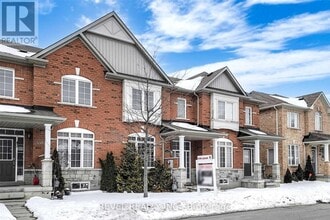 2448 Earl Grey Ave in Pickering, ON - Building Photo - Building Photo