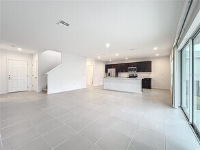 5627 Costa Blanca Wy in Davenport, FL - Building Photo - Building Photo