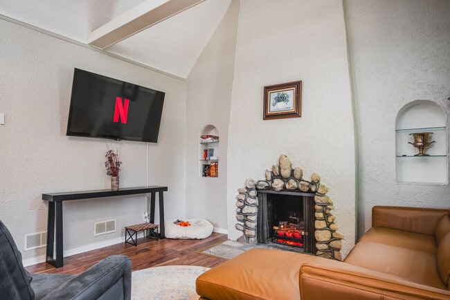 40608 102nd Pl in Genoa City, WI - Building Photo - Building Photo