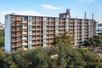 Victoria Plaza in San Antonio, TX - Building Photo - Primary Photo