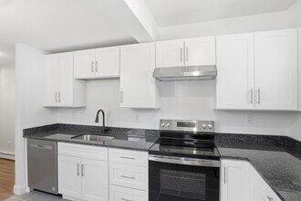 70 Commandants Wy in Chelsea, MA - Building Photo - Building Photo