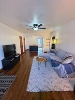 6525 W Center St, Unit 1 in Wauwatosa, WI - Building Photo