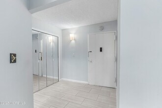 480 Ocean Ave N in Long Branch, NJ - Building Photo - Building Photo