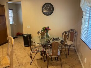 33965 Impatien Pl in Murrieta, CA - Building Photo - Building Photo