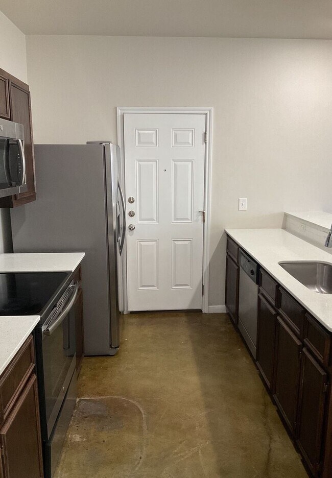 310 Lowes Blvd in Killeen, TX - Building Photo - Building Photo