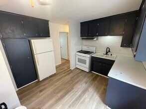 1715 Adams St NE, Unit 1 in Minneapolis, MN - Building Photo - Building Photo