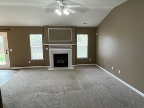 6029 Grove Creek Ln in Charlotte, NC - Building Photo - Building Photo