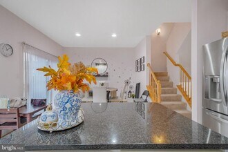 20751 Bridalveil Falls Terrace in Sterling, VA - Building Photo - Building Photo