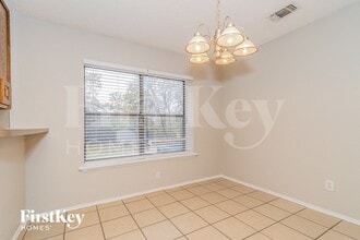 5415 Dana Point Dr in Arlington, TX - Foto de edificio - Building Photo