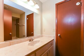 715 Boysenberry Ct in Winter Springs, FL - Building Photo - Building Photo