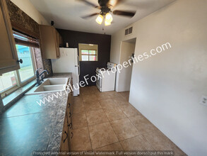 2925 N Estrella Ave in Tucson, AZ - Building Photo - Building Photo