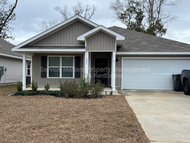 property at 921 Lovebird Ct