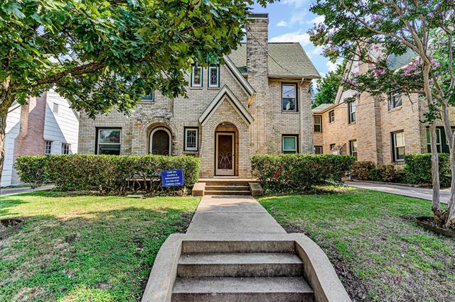 property at 5924.5 La Vista Dr