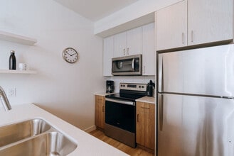 456 Gertrude Ave in Winnipeg, MB - Building Photo - Building Photo