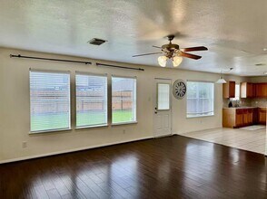 3114 Holly Ranch Dr in Katy, TX - Building Photo - Building Photo
