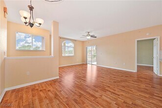 6361 Aragon Way in Ft. Myers, FL - Building Photo - Building Photo