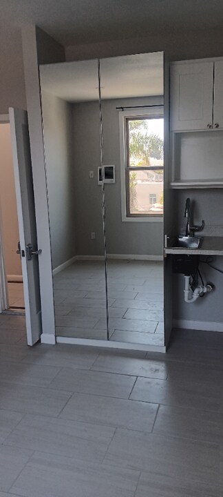 30 W Beach St in Watsonville, CA - Building Photo