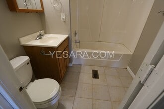 117 Indian Terrace in Burlington, IA - Building Photo - Building Photo