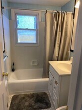 50 Neillian St in Bedford, MA - Building Photo - Building Photo