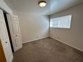 Campus Apartments in Eugene, OR - Foto de edificio - Building Photo