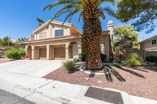 2840 Cool Water Dr in Henderson, NV - Building Photo