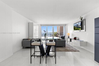770 NE 69th St in Miami, FL - Building Photo - Building Photo