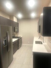 1401 W 85th Ave in Federal Heights, CO - Foto de edificio - Building Photo