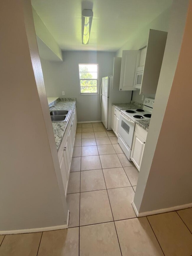 1702 Palmetto St in Titusville, FL - Building Photo - Building Photo