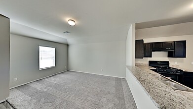 10505 NW 19th St in Oklahoma City, OK - Building Photo - Building Photo