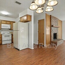 7016 Lincoln Dr in North Richland Hills, TX - Building Photo - Building Photo