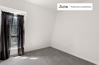 Private bedroom in 5 bed/3 bath Home in Washington, DC - Building Photo - Building Photo