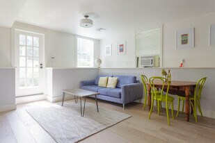 5 Park Ln, Unit ID1364235P in Boston, MA - Building Photo