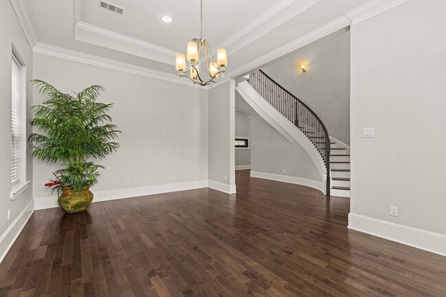 property at 8550 Ridgepoint Dr