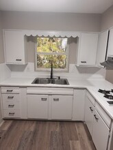 12-14 Grove Ct, Unit 32 Grove Court in Marysville, OH - Foto de edificio - Building Photo