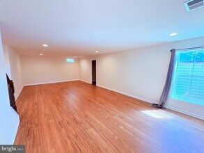 1071 Coastal Ave in Stafford, VA - Building Photo - Building Photo
