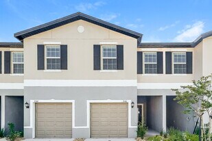 2140 Azure Vw Wy in Lutz, FL - Building Photo