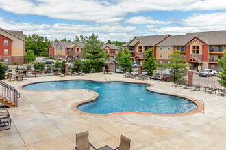 Liberty Park Apartments in St. Robert, MO - Building Photo - Building Photo