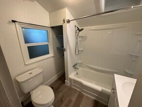 1070 N 1st St in Coeur d'Alene, ID - Building Photo - Building Photo