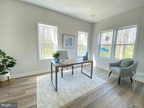 799 Central Ave E in Edgewater, MD - Building Photo - Building Photo