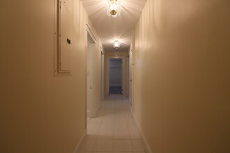 126 A Babcock St in Brookline, MA - Building Photo - Building Photo
