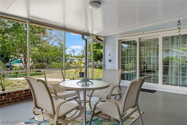 property at 1140 Rainbow Dr