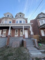 163 Hoffman Ave in Trenton, NJ - Building Photo