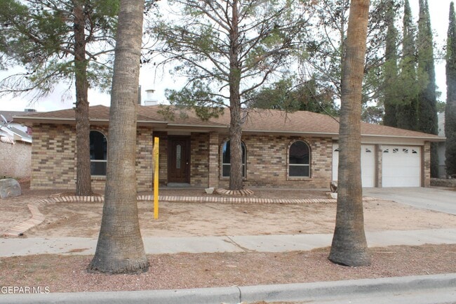 property at 11550 James Grant Dr