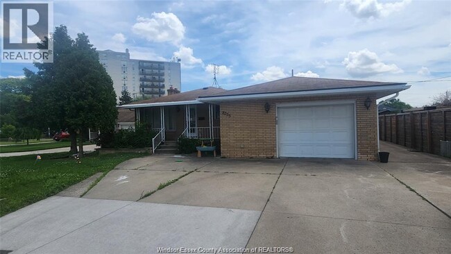 property at 8255 Riverside Dr E