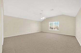 1309 S Heron Dr in Seabrook, TX - Building Photo - Building Photo