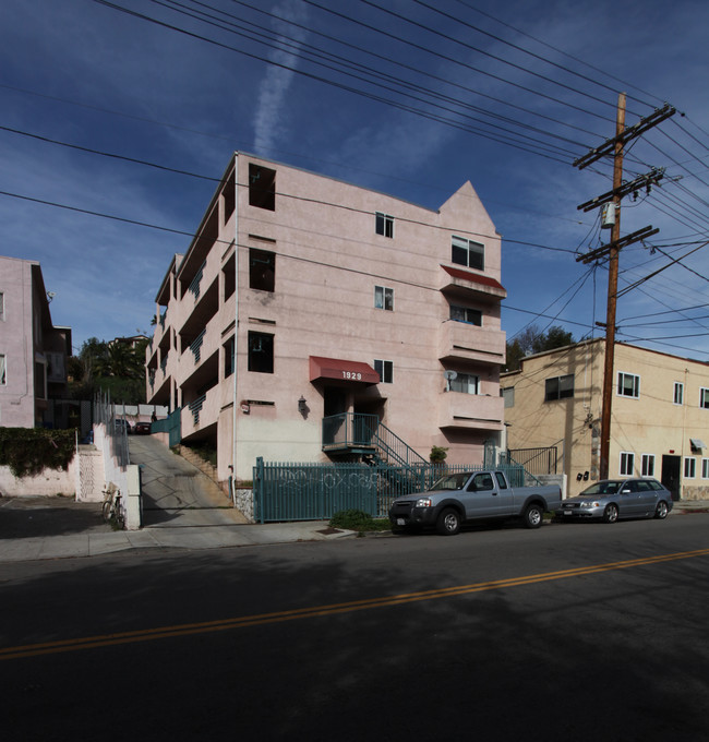 1929 Echo Park Ave in Los Angeles, CA - Foto de edificio - Building Photo